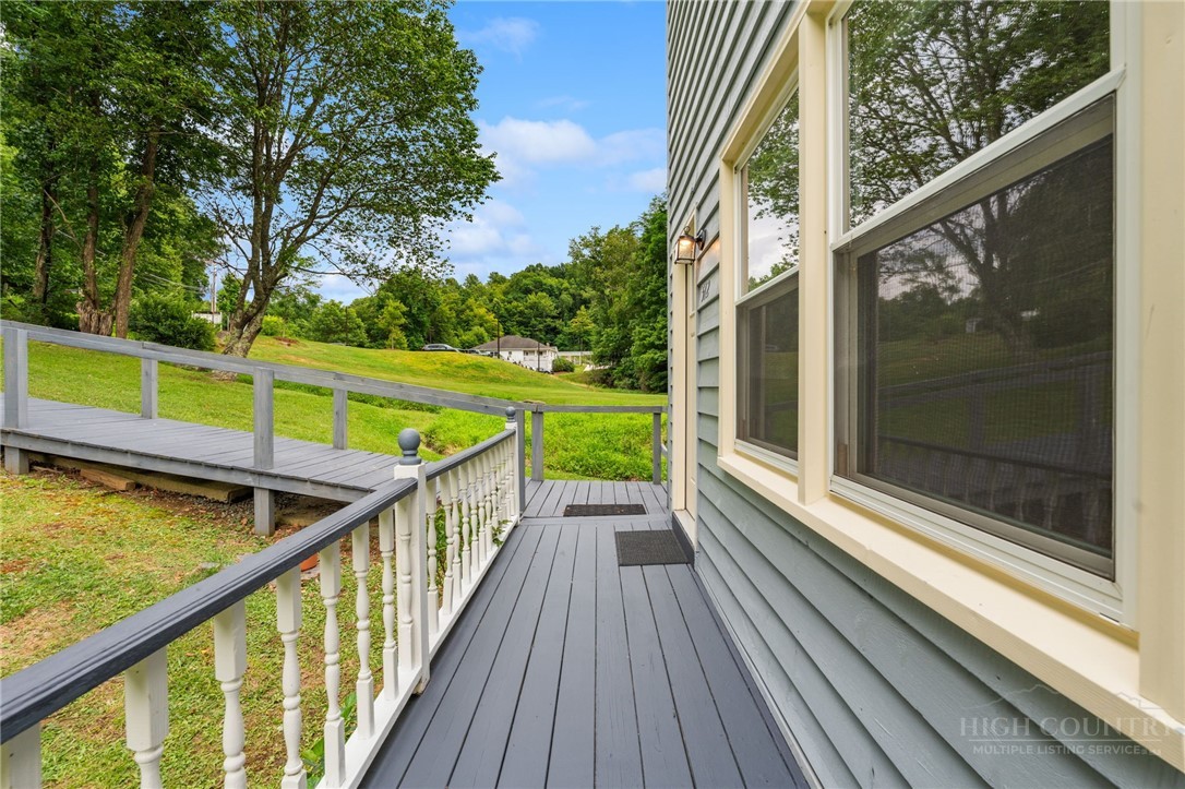 512 Poplar Grove Road Boone, NC 28607 - Photo 28 of 46