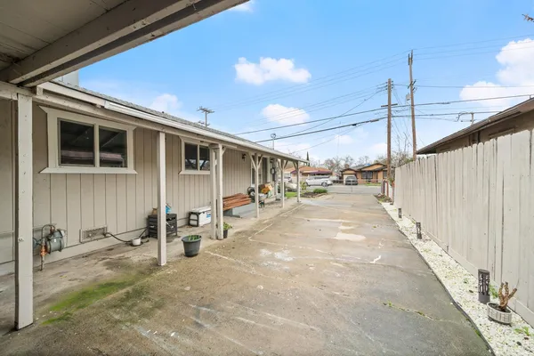 $359,900 | 850 Eleanor Avenue, Sacramento, CA 95815