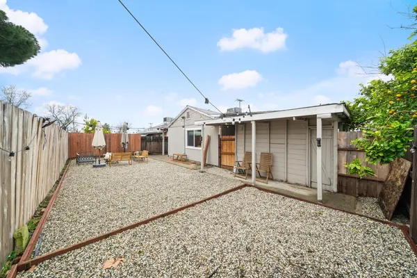 $359,900 | 850 Eleanor Avenue, Sacramento, CA 95815