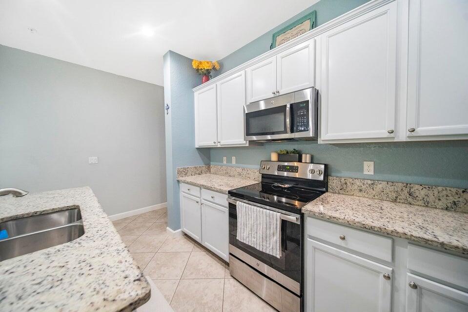 3083 Southwest Otter Lane Stuart, FL 34997 - Photo 12 of 50 otter11