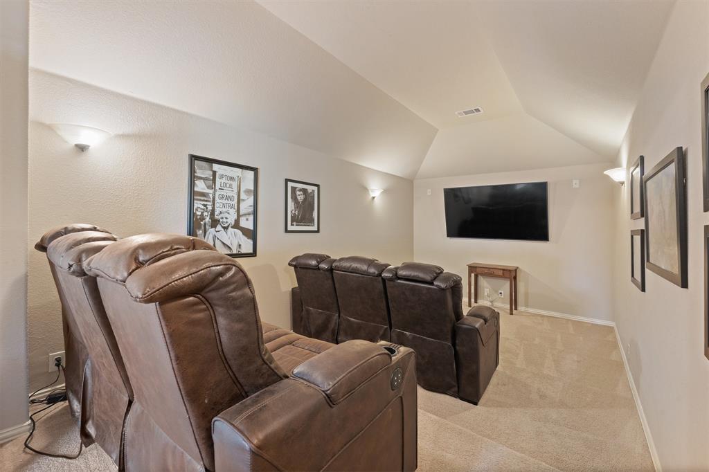 1112 Cardinal Ridge Road Burleson, TX 76028 - Photo 21 of 36 Gallery Image 21