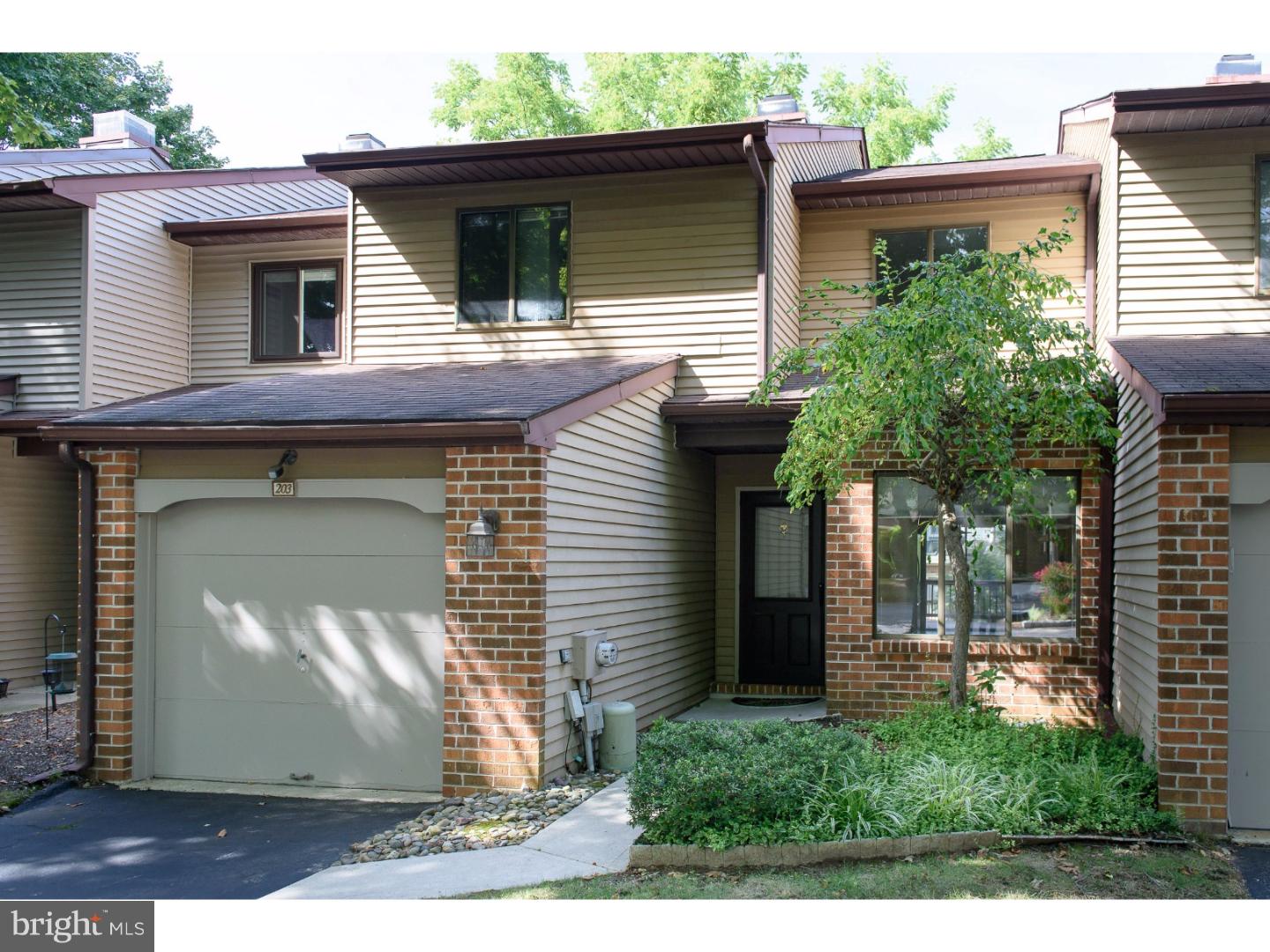 203 Elgin Court Chesterbrook, PA 19087 - Photo 1 of 25 Gallery Image 1