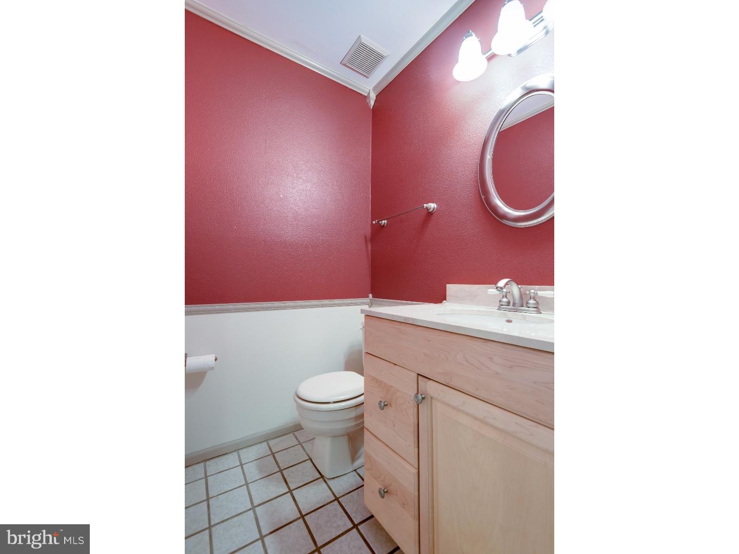 203 Elgin Court Chesterbrook, PA 19087 - Photo 14 of 25 Gallery Image 14