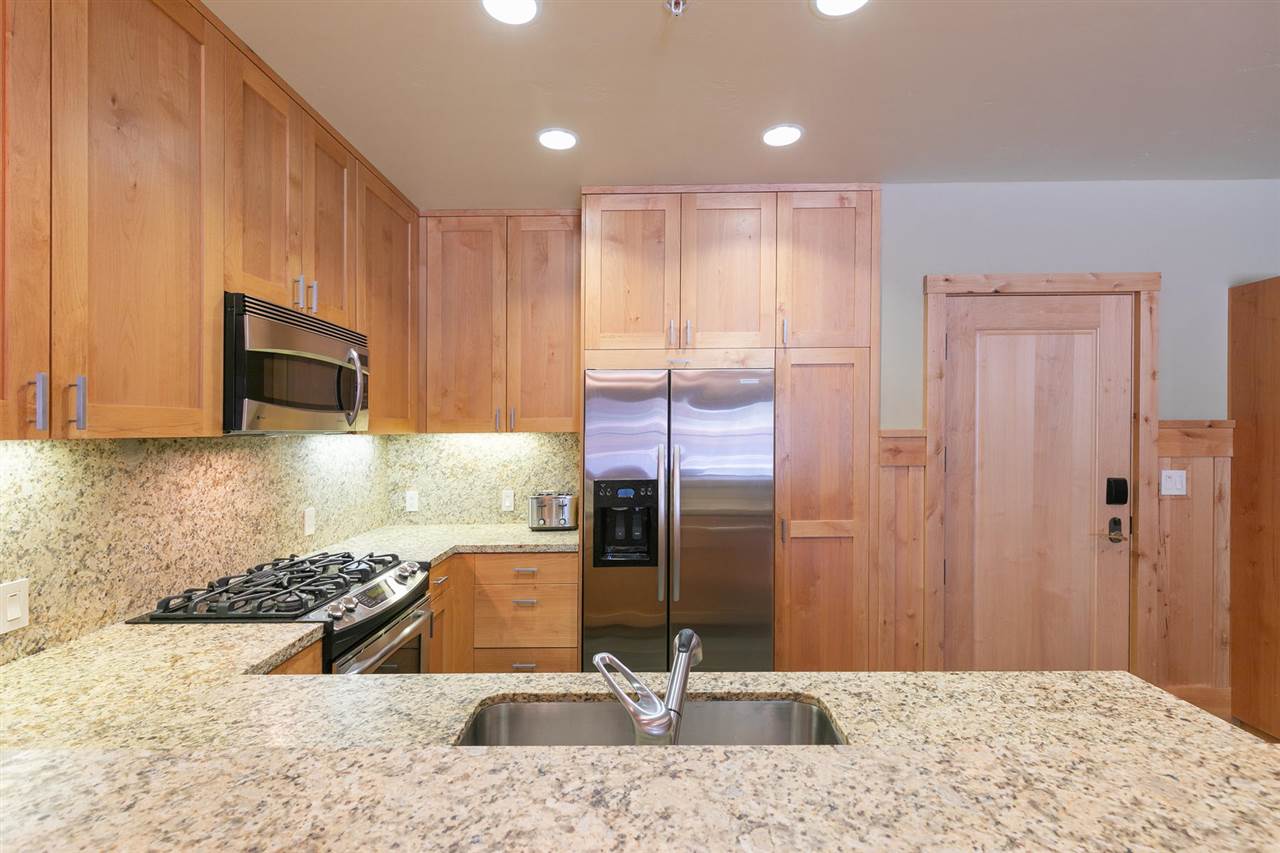 600 Sugar Bowl Road, Unit 213 Truckee, CA 96161 - Photo 7 of 21