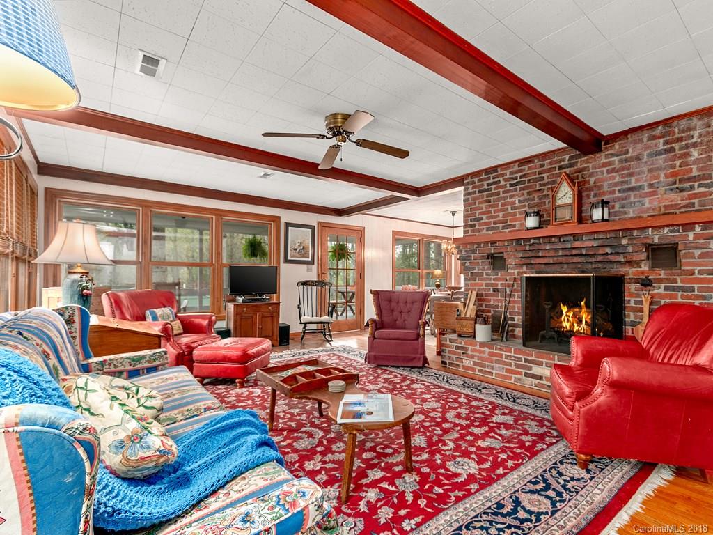 67 Reuben Branch Road Maggie Valley, NC 28751 - Photo 2 of 27