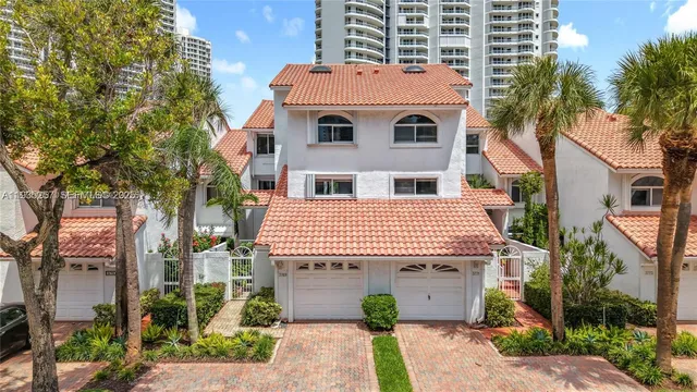 $1,350,000 | The Waterways, Aventura, FL 33180