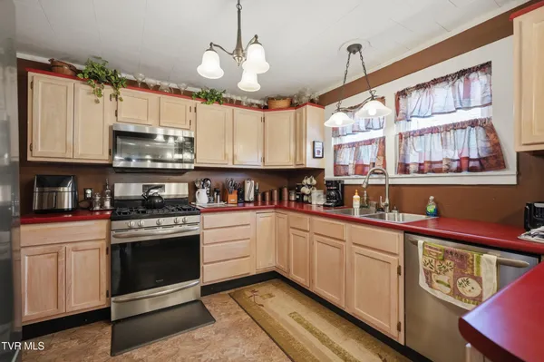 $260,000 | 418 Opekiska Street, Erwin, TN 37650