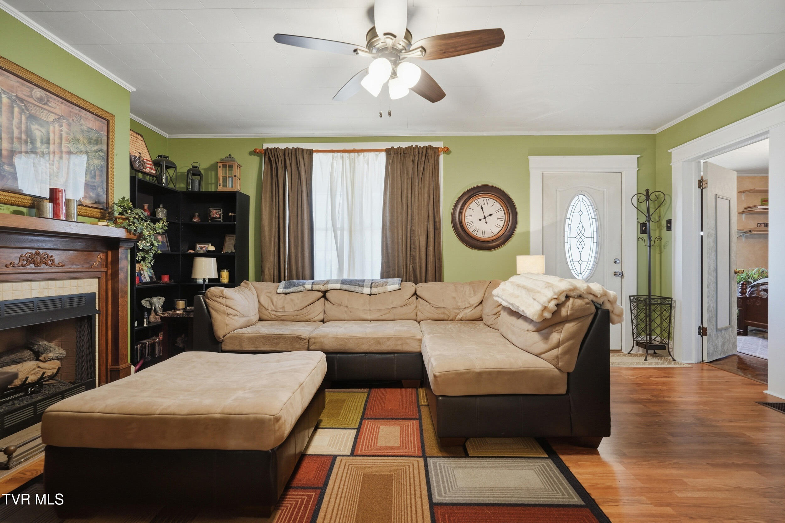 418 Opekiska Street Erwin, TN 37650 - Photo 6 of 31 6_418 opekiska st-6