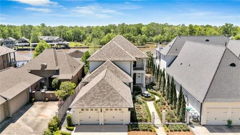 $899,900 | 21013 Waterfront E Drive, Maurepas, LA 70449