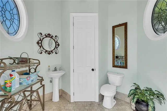 $899,900 | 21013 Waterfront E Drive, Maurepas, LA 70449