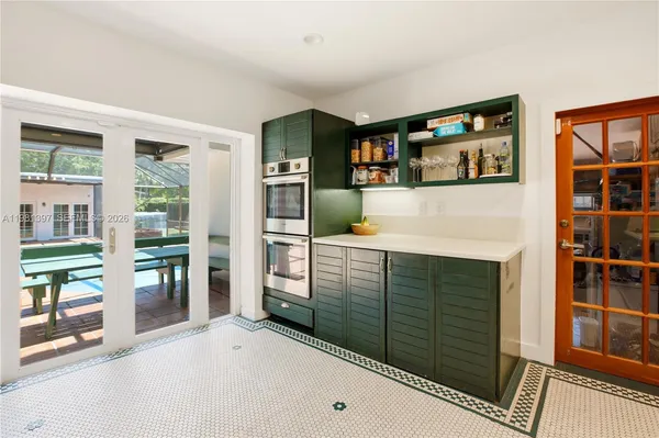 $3,349,999 | 2111 Alhambra Circle, Coral Gables, FL 33134