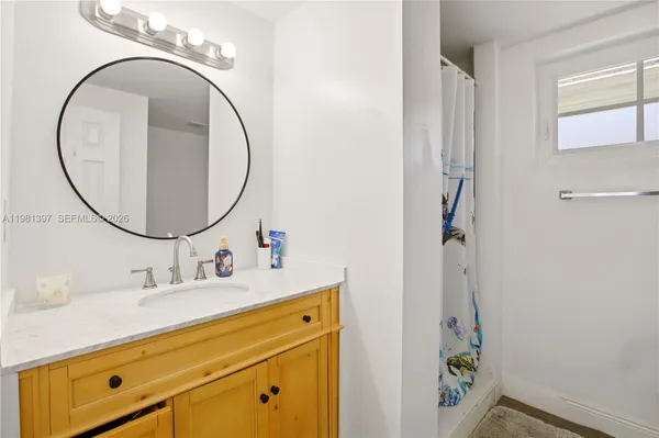 $3,349,999 | 2111 Alhambra Circle, Coral Gables, FL 33134