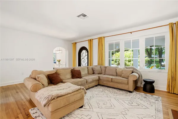$3,349,999 | 2111 Alhambra Circle, Coral Gables, FL 33134