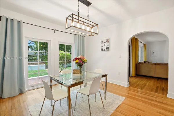 $3,349,999 | 2111 Alhambra Circle, Coral Gables, FL 33134