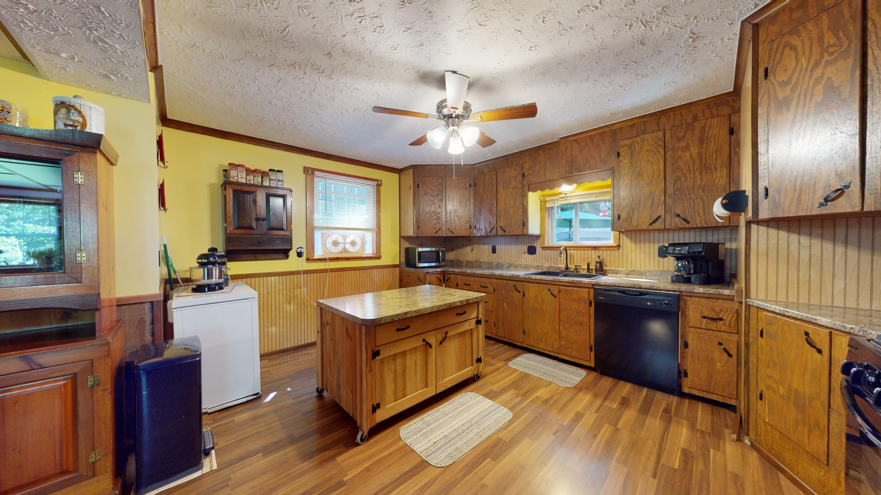 259 Old Brunswick Road Durham, ME 04222 - Photo 8 of 40 259-Old-Brunswick-Rd-Durham-ME-04222-072