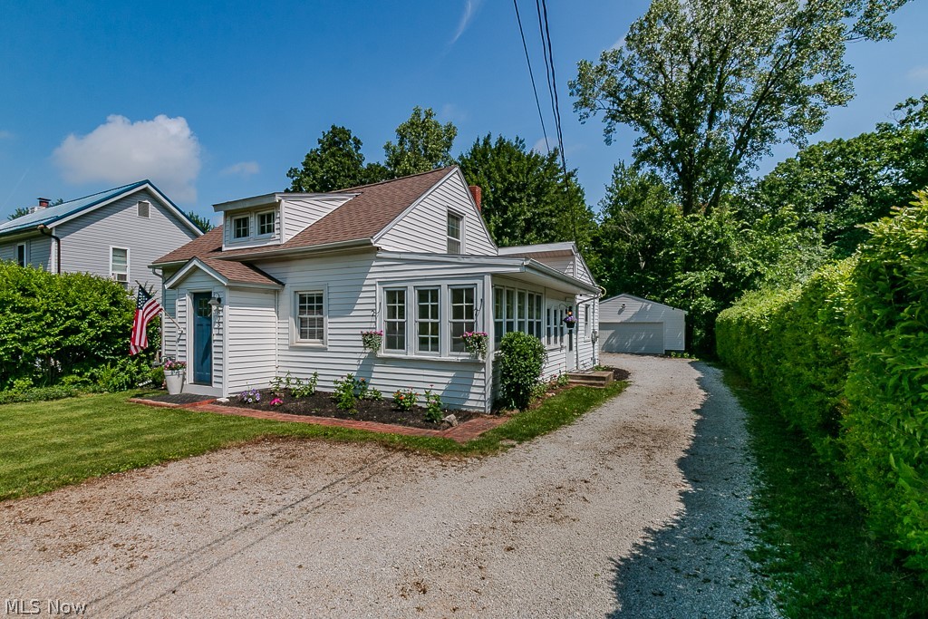 8051 Charlesderry Road Kirtland, OH 44094 - Photo 37 of 39