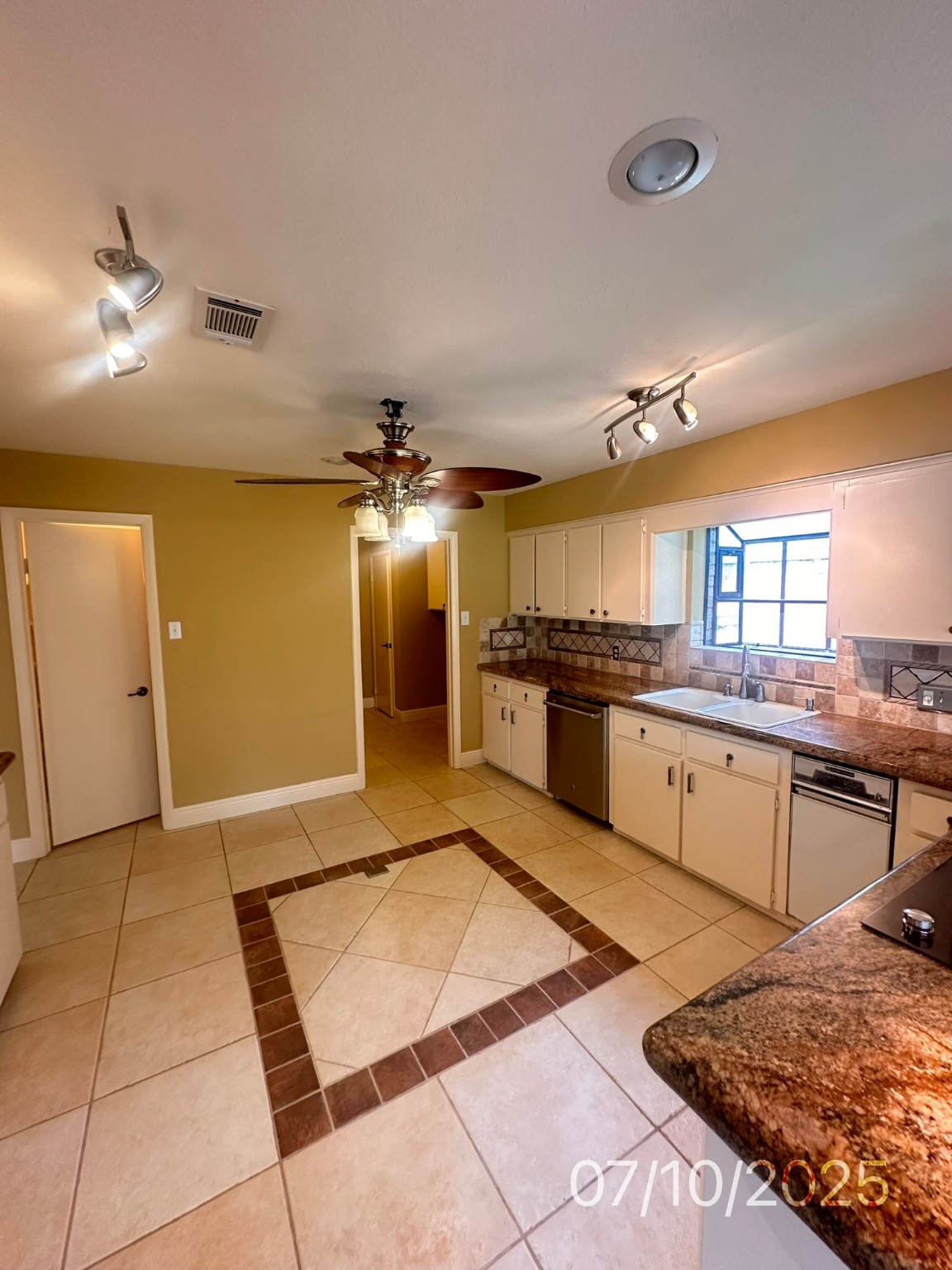 20326 Spoonwood Drive Humble, TX 77346 - Photo 18 of 26