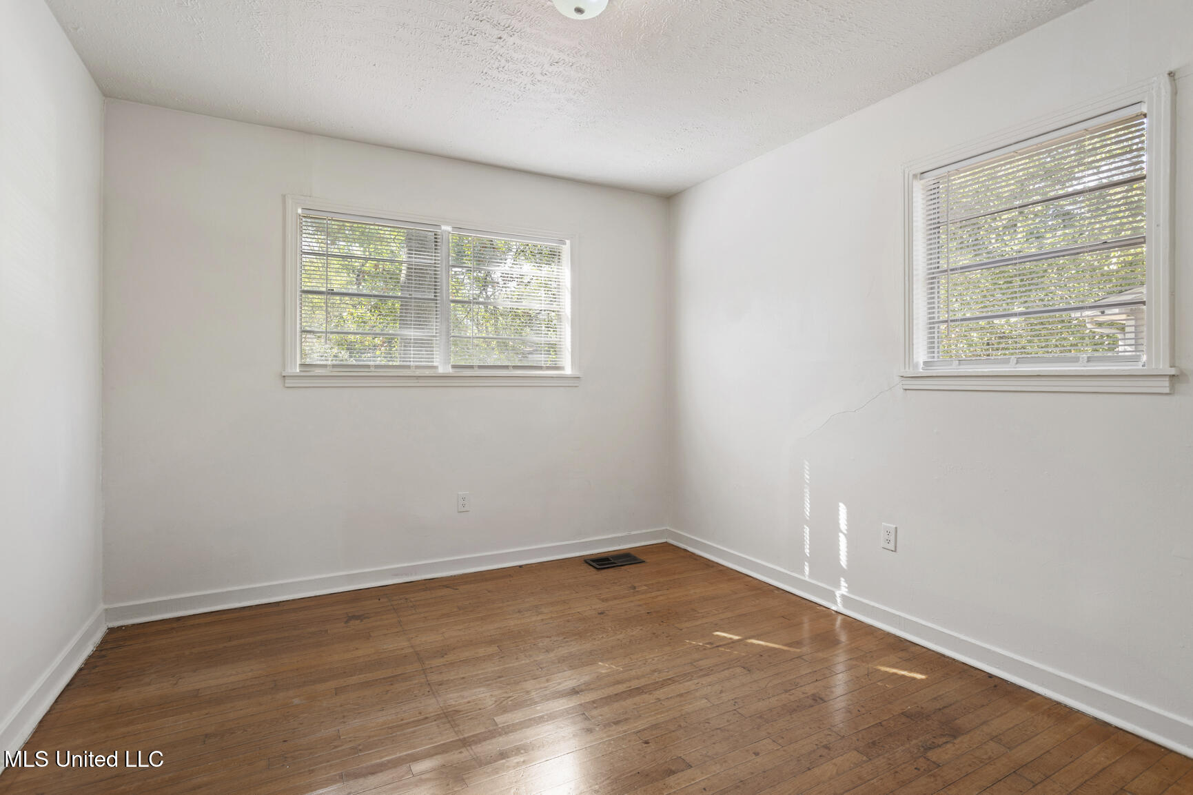 4162 Dearing Street Pearl, MS 39208 - Photo 16 of 17 4162 Dearing-16