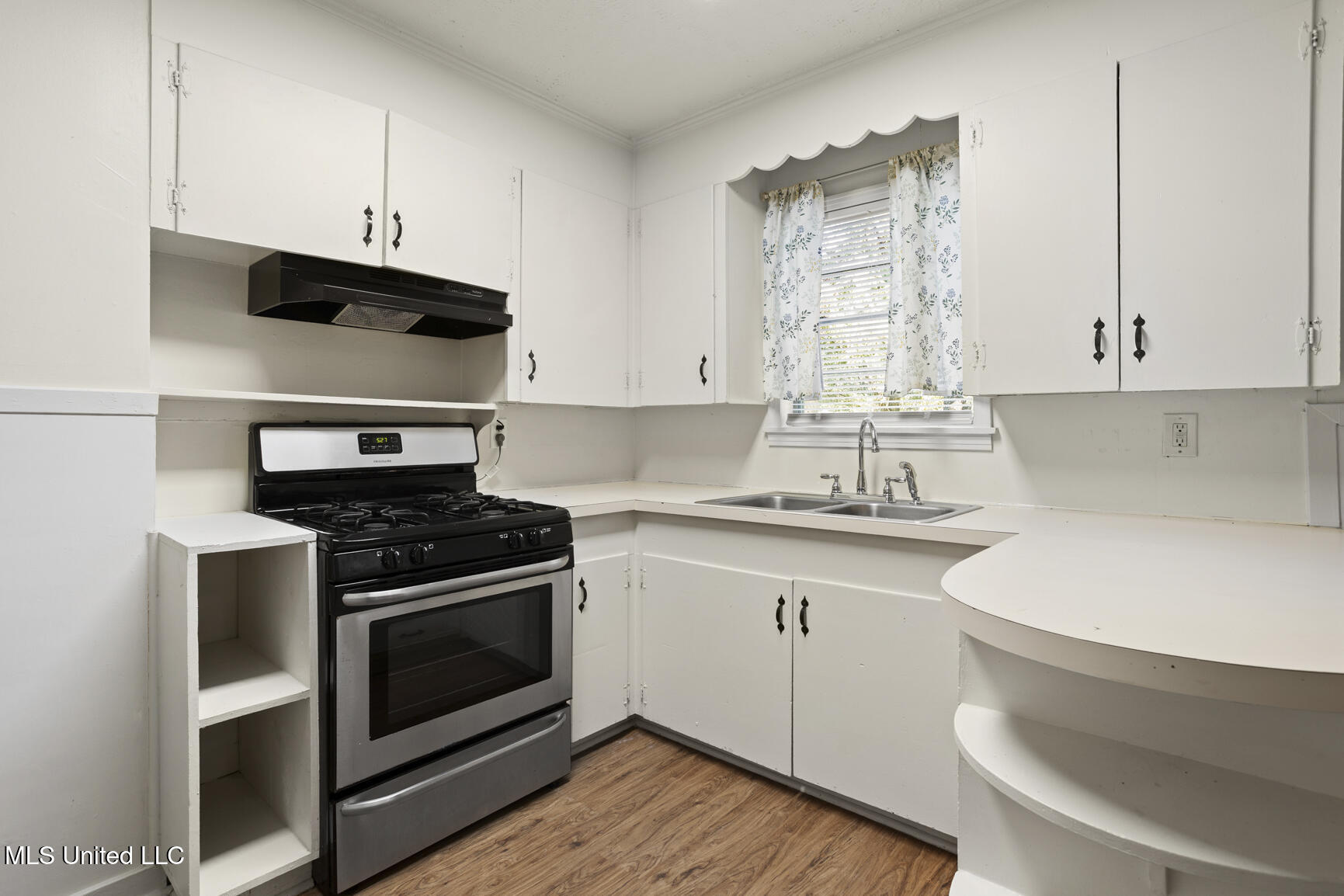 4162 Dearing Street Pearl, MS 39208 - Photo 8 of 17 4162 Dearing-8