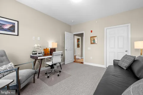$615,000 | 500 Admirals Way, Unit 402, Philadelphia, PA 19146