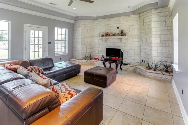 $16,500 | 848 Juliff-Manvel Road, Rosharon, TX 77583