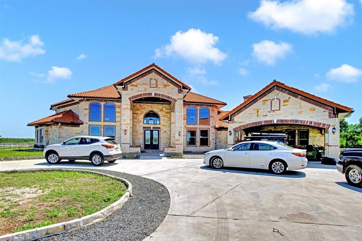 848 Juliff-Manvel Road Rosharon, TX 77583 - Photo 3 of 28