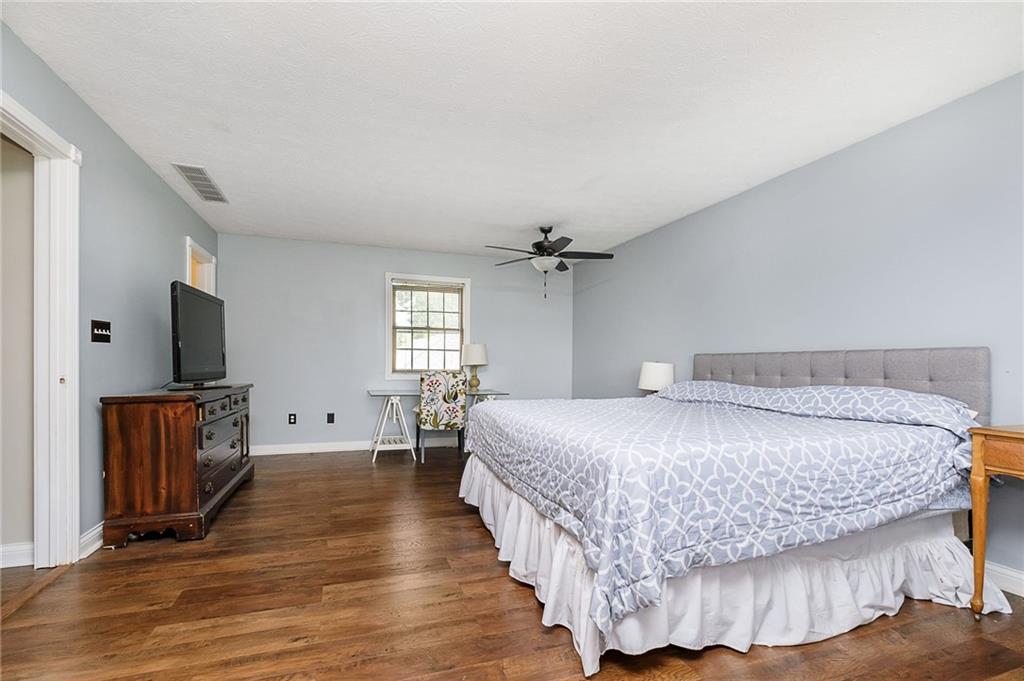 4426 Moss Ridge Lane Indianapolis, IN 46237 - Photo 20 of 39 Gallery Image 20