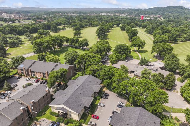 $335,000 | 4425 Westlawn Drive, Unit C306, Nashville, TN 37209
