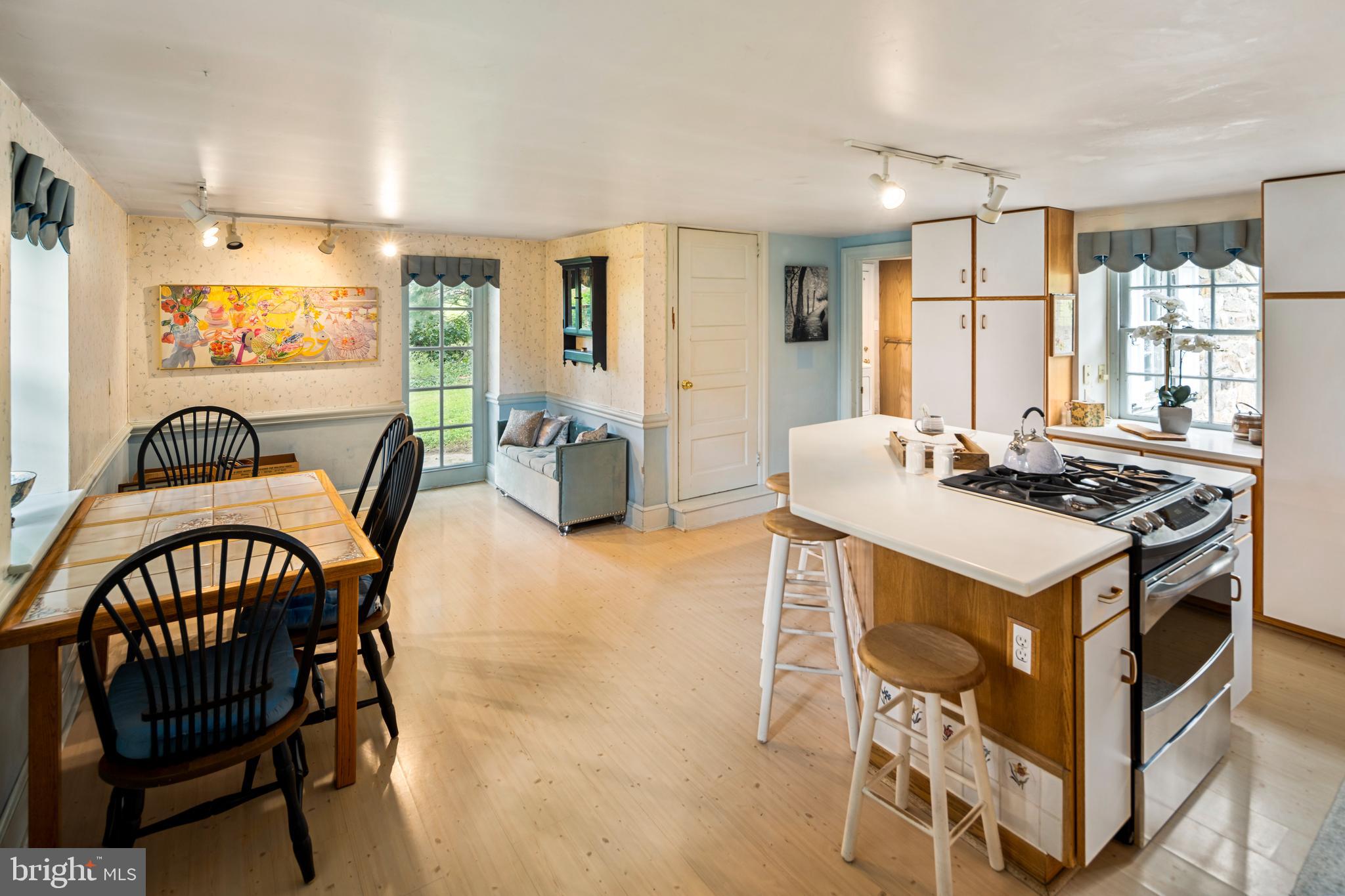 802 Harvey Road Wallingford, PA 19086 - Photo 25 of 50