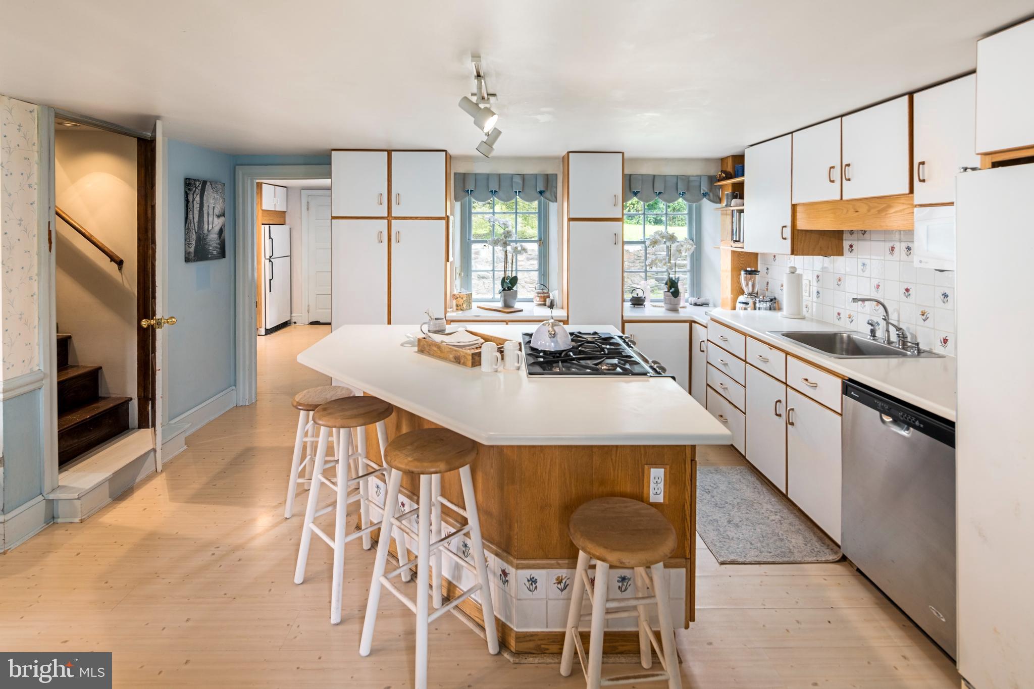 802 Harvey Road Wallingford, PA 19086 - Photo 26 of 50