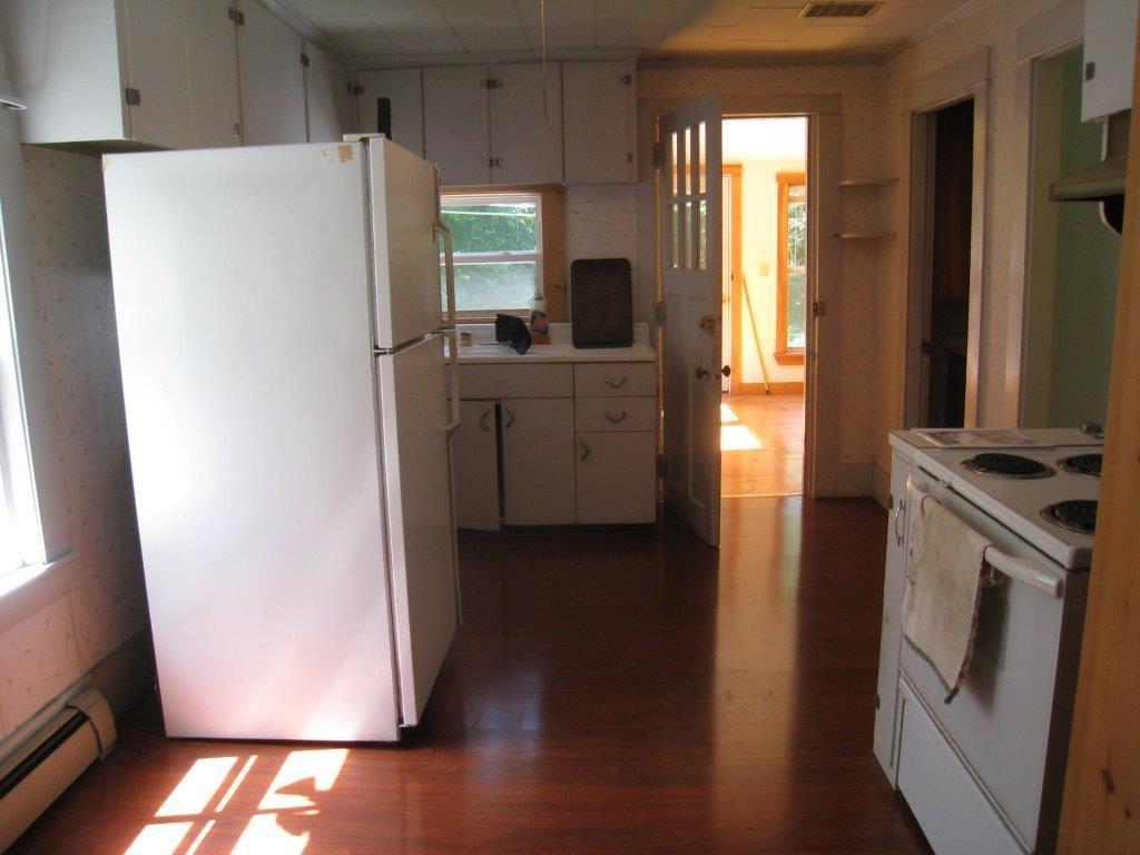 139 Dr Mann Road Augusta, ME 04330 - Photo 9 of 19 Kitchen