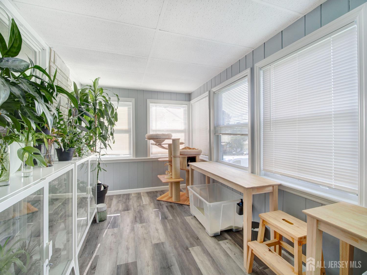 451 Burroughs Terrace Union, NJ 07083 - Photo 4 of 22