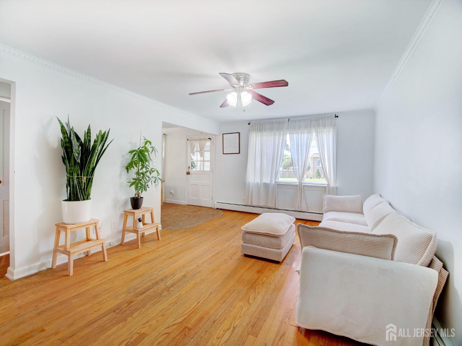 451 Burroughs Terrace Union, NJ 07083 - Photo 6 of 22