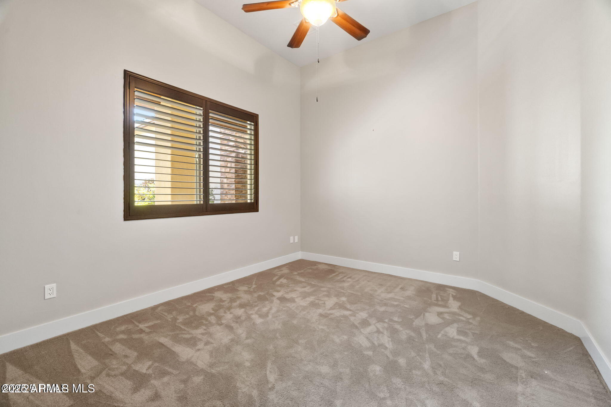 4140 Chuckwalla Road Prescott, AZ 86305 - Photo 50 of 77 an empty room with a window