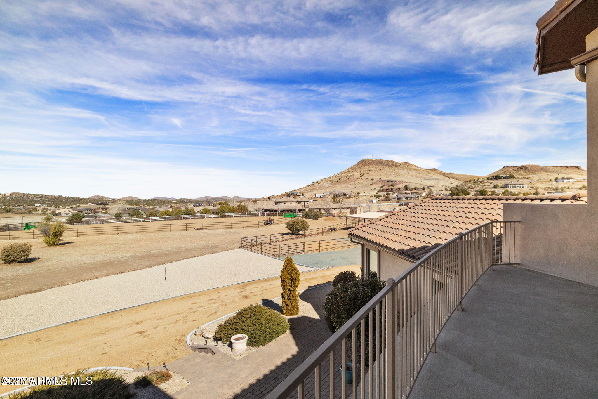 4140 Chuckwalla Road Prescott, AZ 86305 - Photo 65 of 77 a view of a city and an ocean view