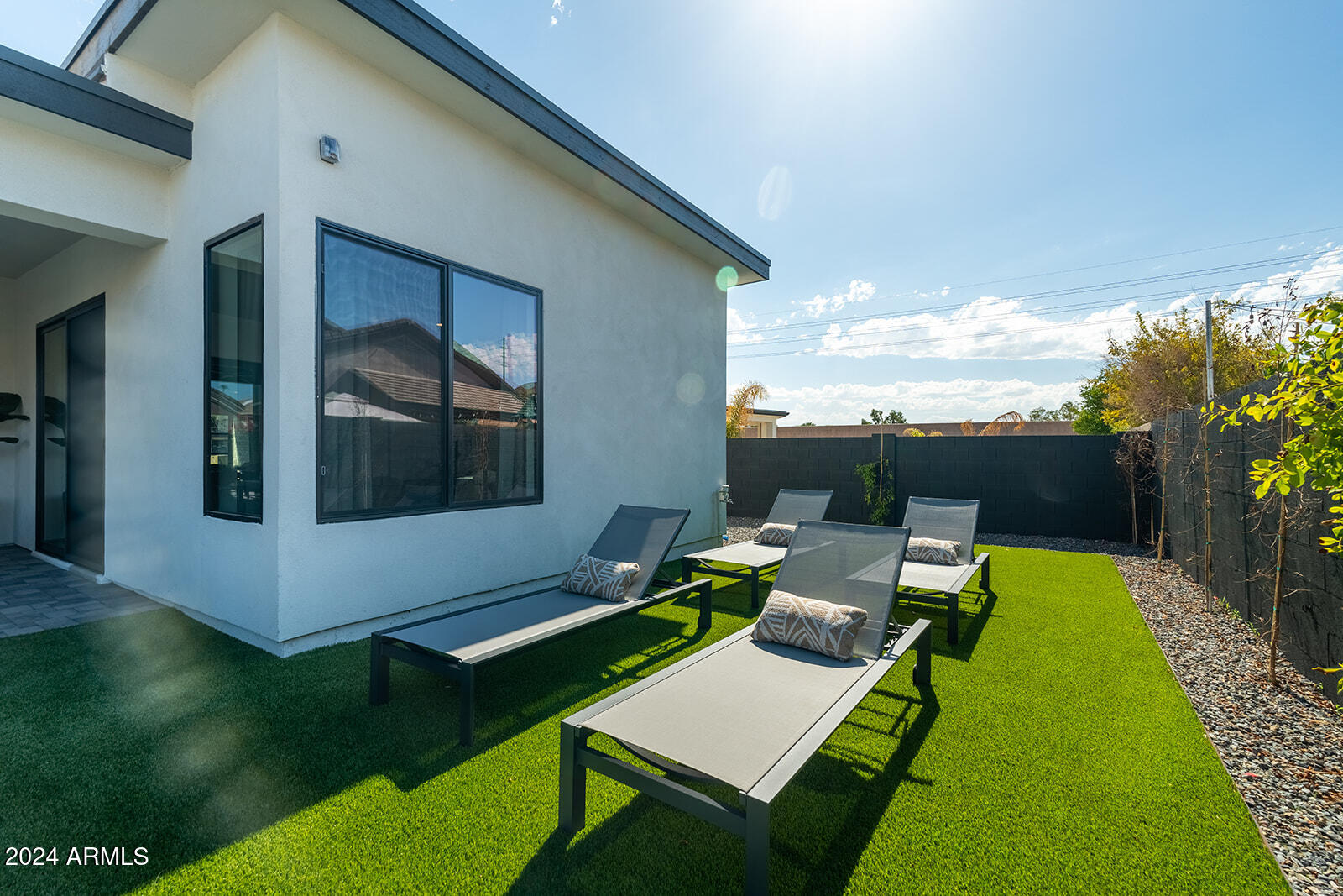 13696 North 88th Place Scottsdale, AZ 85260 - Photo 43 of 60 a view of an chairs and table in patio