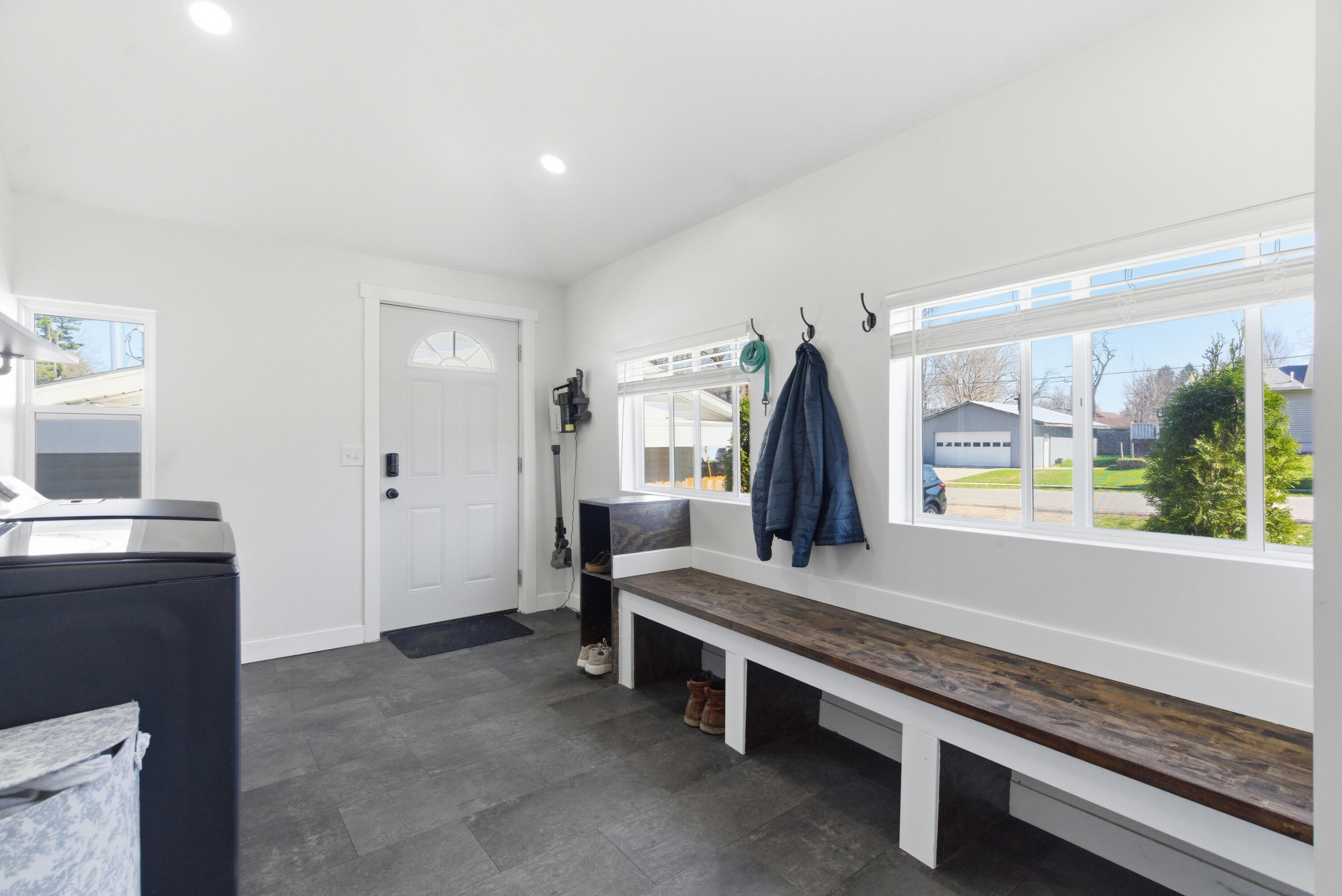 24340 Front Street Mattawan, MI 49071 - Photo 15 of 32 DSC09038