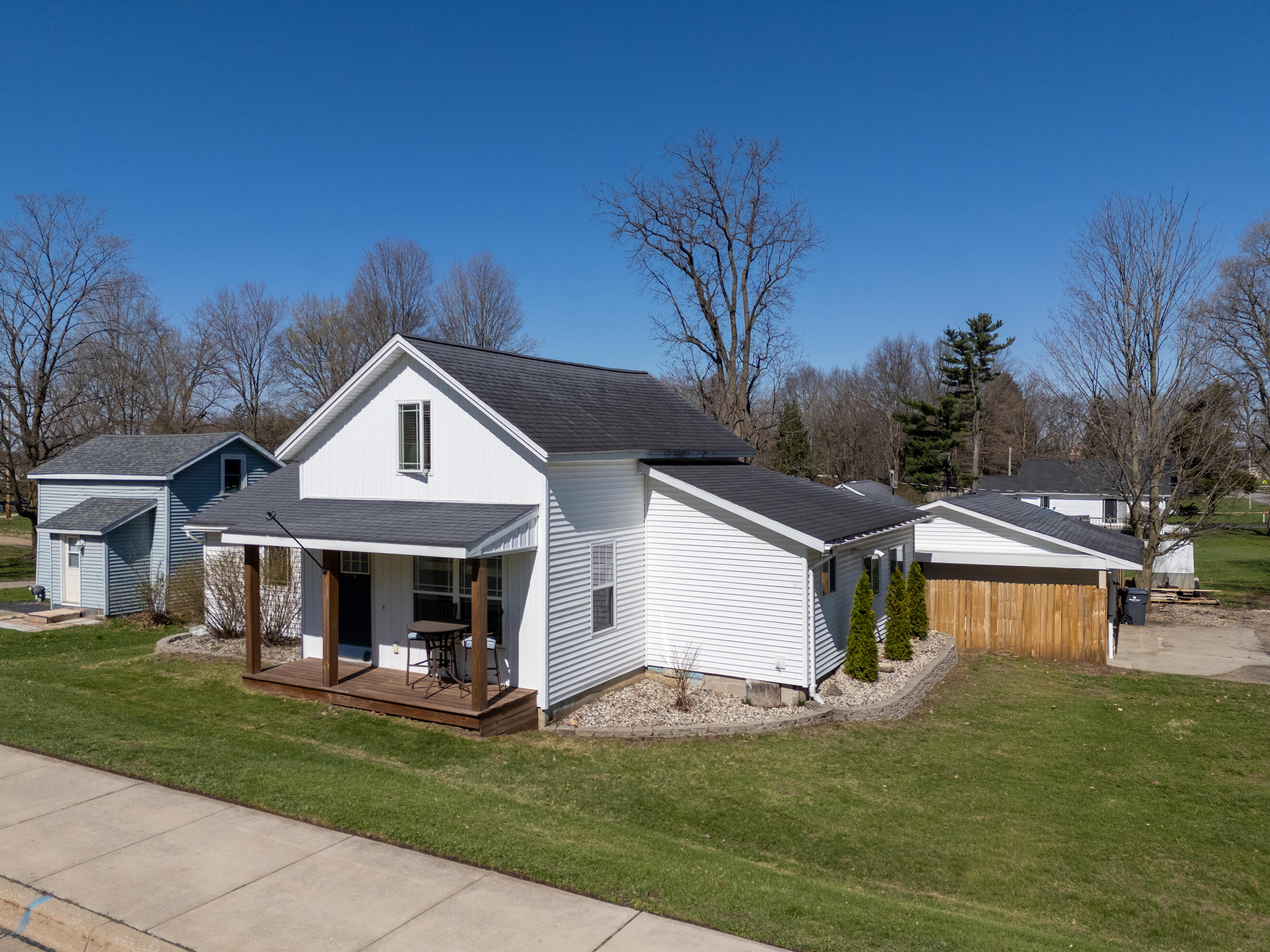 24340 Front Street Mattawan, MI 49071 - Photo 2 of 32 DJI_20260411113043_0689_D