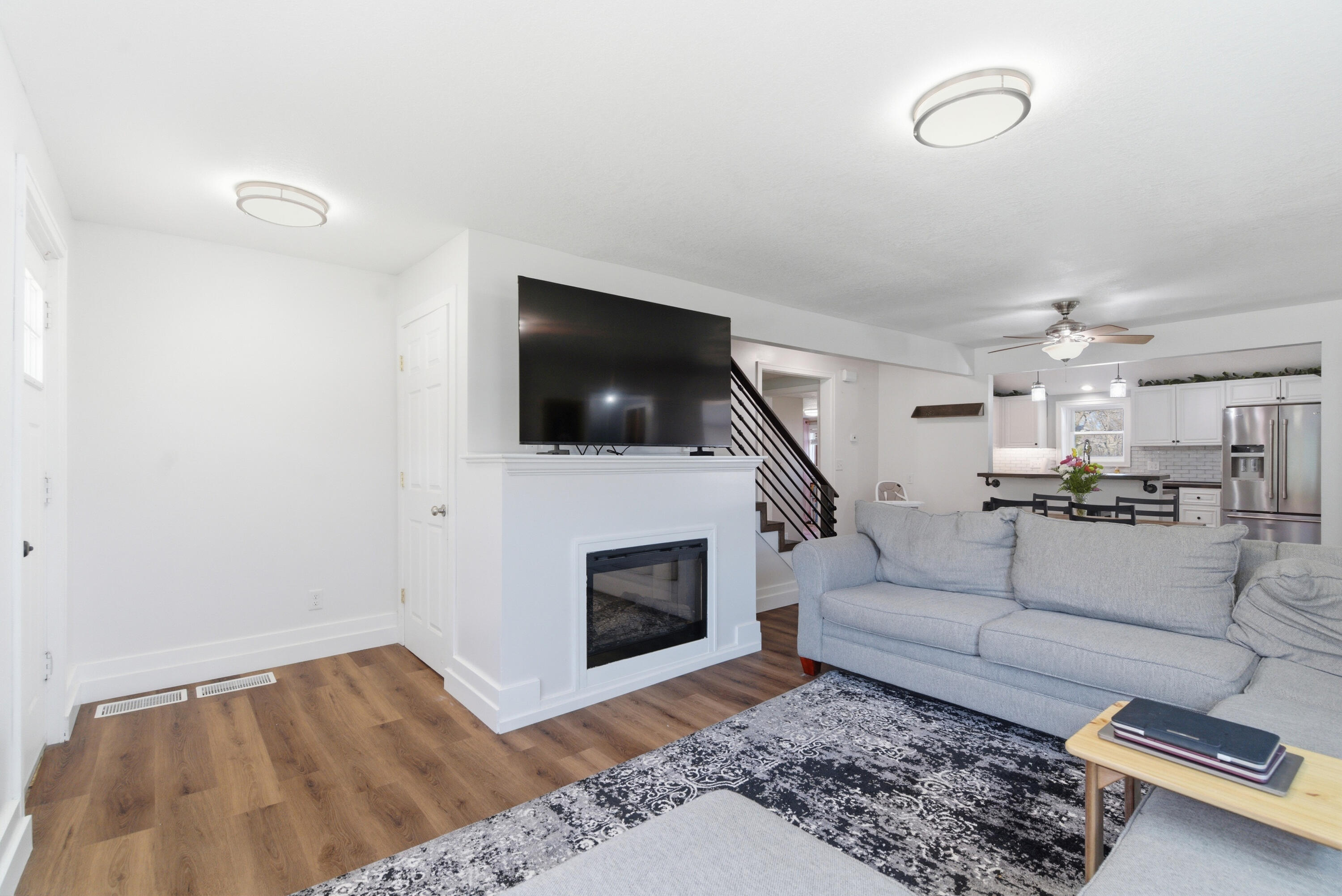 24340 Front Street Mattawan, MI 49071 - Photo 6 of 32 DSC08978