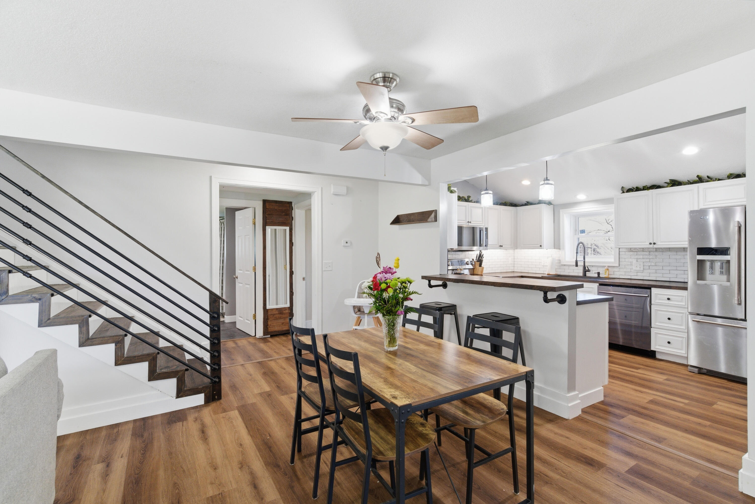 24340 Front Street Mattawan, MI 49071 - Photo 9 of 32 DSC08987