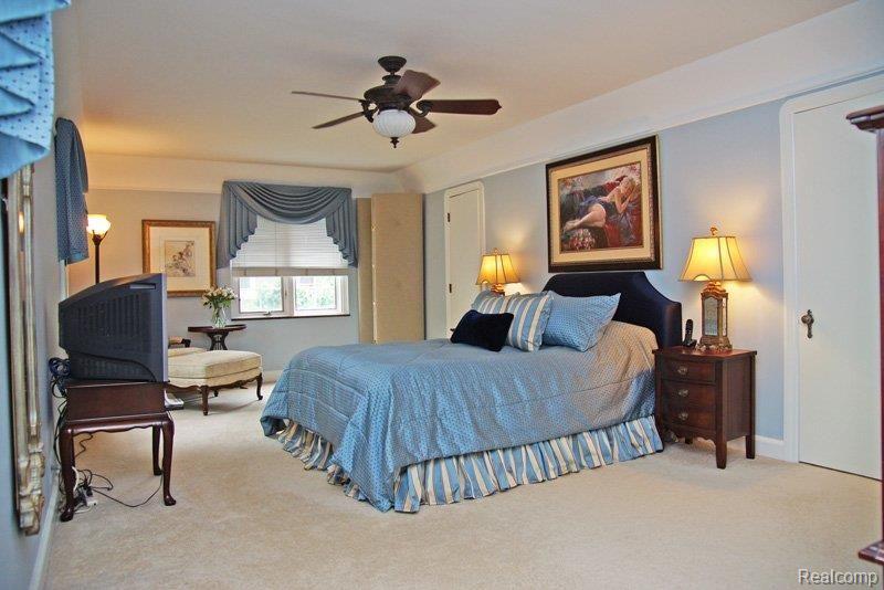 663 Pemberton Road Grosse Pointe, MI 48230 - Photo 7 of 24 Bedroom 2