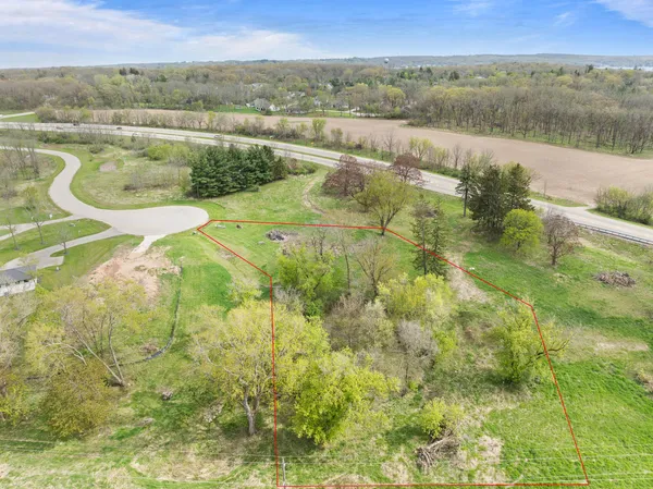 $250,000 | Lt2 Lakeview Drive, Geneva, WI 53147
