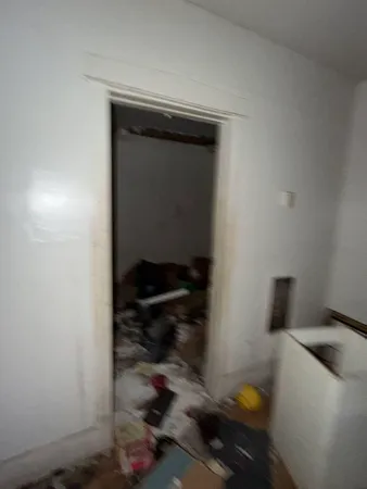 a bathroom with a toilet