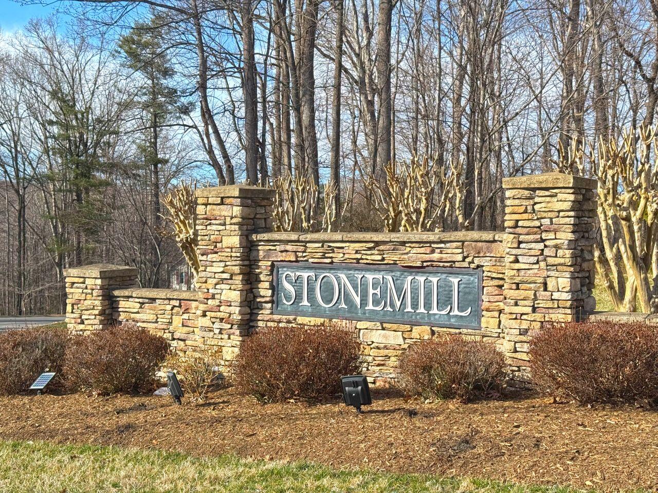 0 Highview Terrace Rocky Mount, VA 24151 - Photo 14 of 23 a street sign on a pole