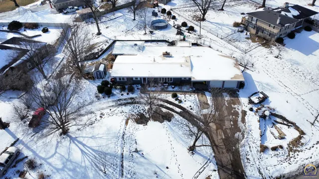 $339,500 | 2021 Morningside Drive, Emporia, KS 66801