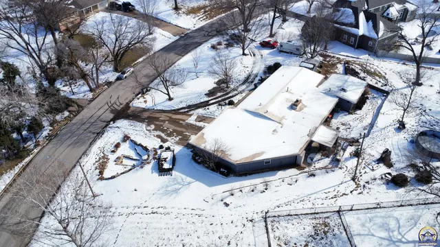 $339,500 | 2021 Morningside Drive, Emporia, KS 66801