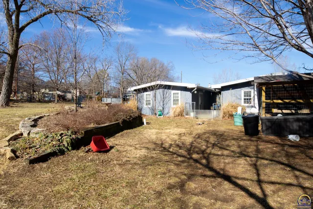 $339,500 | 2021 Morningside Drive, Emporia, KS 66801