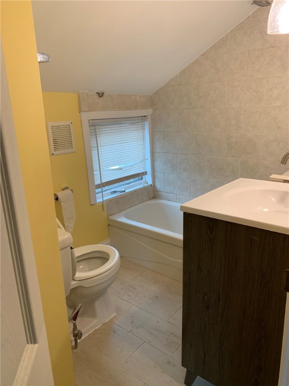 13 Roland Avenue Cranston, RI 02920 - Photo 6 of 18 Gallery Image 6