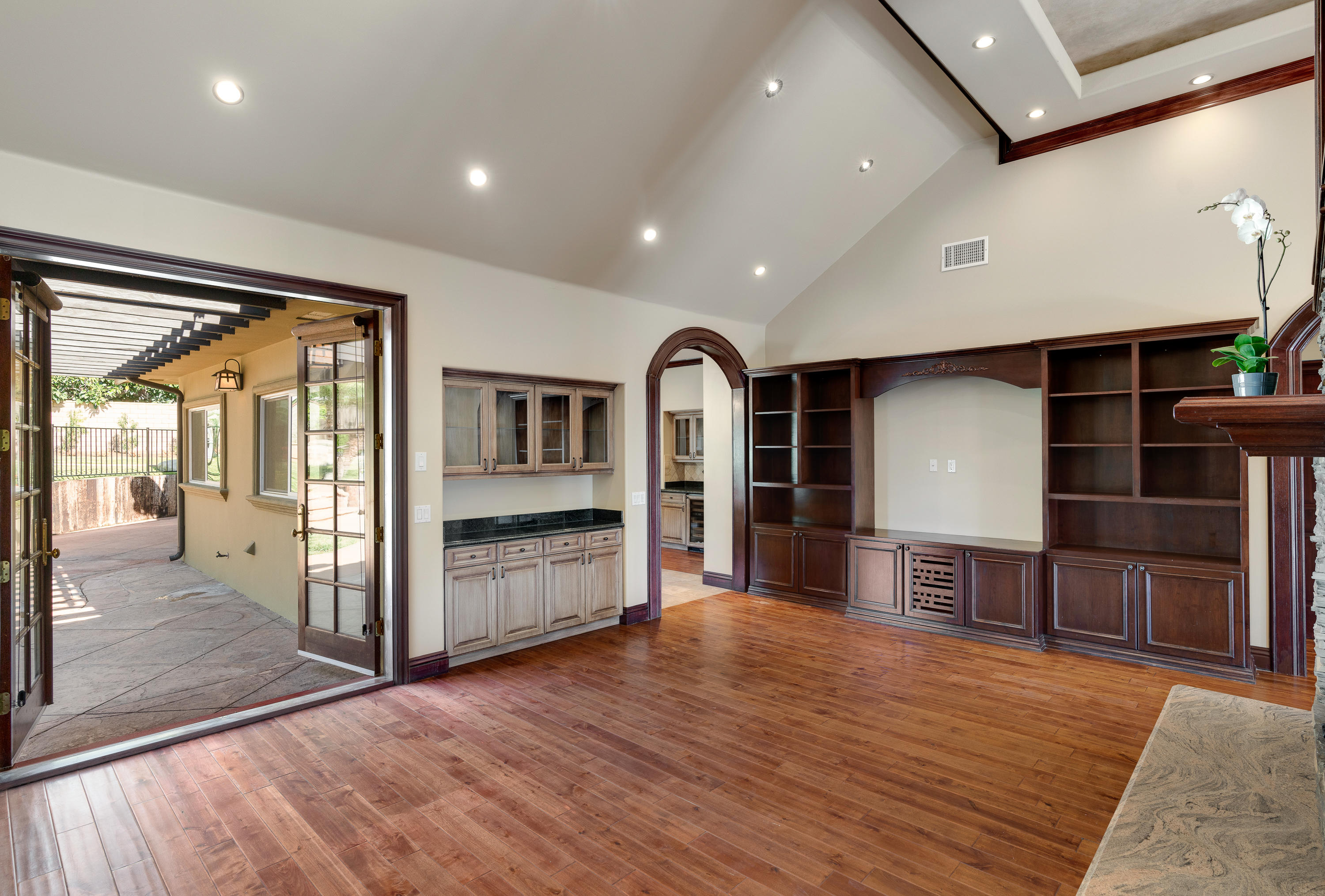 825 Chehalem Road La Canada Flintridge, CA 91011 - Photo 7 of 24 a view of living room with furniture and wooden floor