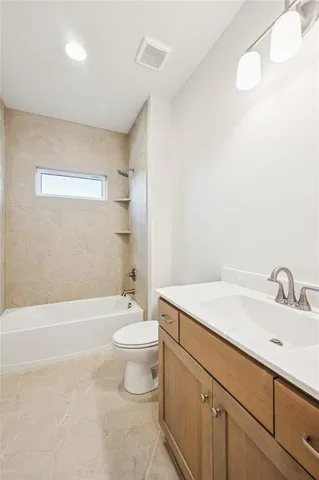 $564,950 | 2152 Black Walnut Drive, Liberty, MO 64068